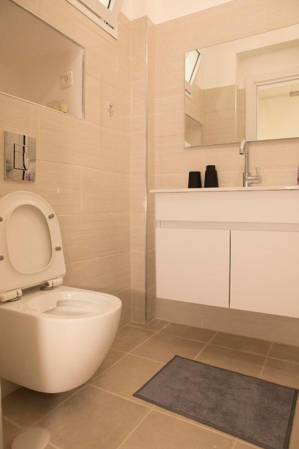 Beautiful Tel-Aviv Port & Beach Dizzengoff Apartments - Host By Bookiz Zewnętrze zdjęcie