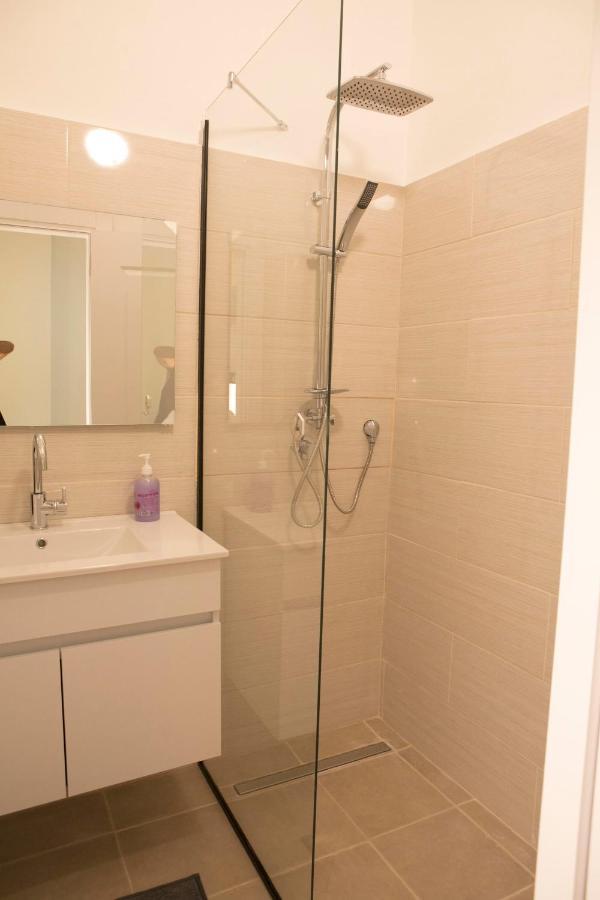 Beautiful Tel-Aviv Port & Beach Dizzengoff Apartments - Host By Bookiz Zewnętrze zdjęcie